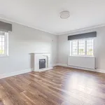 Rent 5 bedroom house in South East England