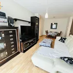 Rent 3 bedroom apartment of 90 m² in Voto