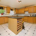 Rent 5 bedroom house in Hertsmere