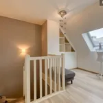 Rent 2 bedroom apartment of 93 m² in Clichy