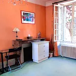 Rent 8 bedroom house in Paris