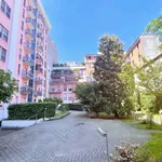 Rent 1 bedroom apartment of 32 m² in Milano