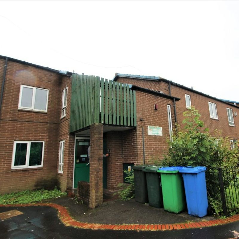 Flat to rent on Newbold Rochdale,  OL16