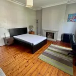 Rent 5 bedroom house in Swansea