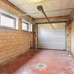 Huur 3 slaapkamer huis van 540 m² in Moorsele