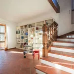 Rent 5 bedroom house of 330 m² in Castelnuovo di Porto