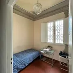 Rent 4 bedroom apartment of 85 m² in Florence