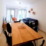 Alquilo 4 dormitorio apartamento de 84 m² en Alicante