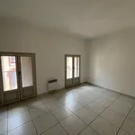 Rent 4 bedroom apartment of 83 m² in Perpignan