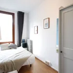 Rent 2 bedroom apartment of 10 m² in Barcelona