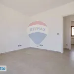 Affitto 6 camera casa di 140 m² in Bari