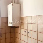 Appartamento in affitto a Valmadrera via San Carlo Borromeo, non arredato/vuoto, terrazzo, zona servita - TrovaCasa