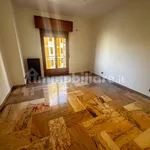 Rent 5 bedroom apartment of 160 m² in Palermo