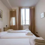 Rent 2 bedroom apartment of 70 m² in Florence