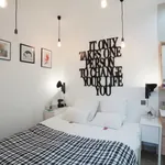 Rent 1 bedroom apartment of 35 m² in Lyon