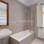 Rent 9 bedroom apartment of 180 m² in Lucca