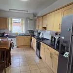 Rent 5 bedroom house in East Midlands