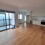 Rent 2 bedroom apartment in Bentleigh East