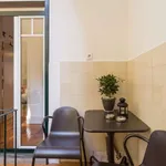 Rent 3 bedroom apartment in lisbon