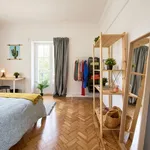 Rent 7 bedroom apartment in Lisbon