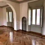 Rent 5 bedroom apartment of 180 m² in Monza