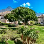 Rent 2 bedroom apartment of 169 m² in Marbella