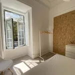 Rent a room of 150 m² in Lisboa