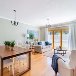 Rent 3 bedroom apartment in lisbon