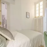 Rent a room of 120 m² in madrid