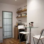 Rent a room of 190 m² in london