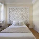 Rent a room in lisbon