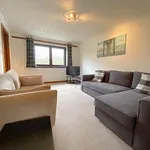 Rent 2 bedroom flat in East Dunbartonshire