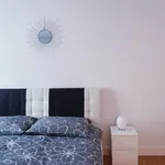 Miete 2 Schlafzimmer wohnung von 915 m² in vienna