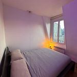 Appartement de 370 m² avec 1 chambre(s) en location à Paris