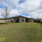 Rent 4 bedroom house in Mudgee