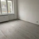 Pronajměte si 2 ložnic/e byt o rozloze 52 m² v Litvínov