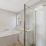 Rent 4 bedroom house in Leichhardt