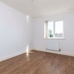 Rent 3 bedroom flat in South West England