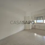 Apartamento T1 para alugar em Sintra