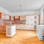 Pronajměte si 4 ložnic/e byt o rozloze 111 m² v Ostrava