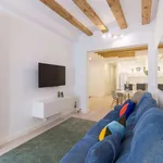 Rent a room of 86 m² in barcelona