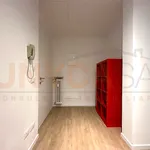 Rent a room of 90 m² in Padova