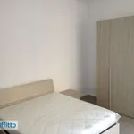 Affitto 3 camera appartamento di 120 m² in Piacenza