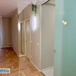 Rent 3 bedroom apartment of 82 m² in Milan