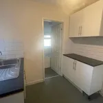 Rent 3 bedroom flat in Wales