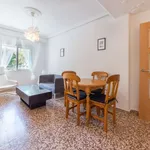 Rent a room of 80 m² in valencia