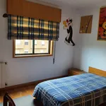 Rent 3 bedroom apartment in Porto