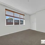 Rent 2 bedroom apartment in Ripponlea