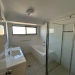 Rent 3 bedroom house in  Armidale NSW 2350                        