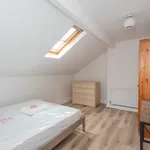 Rent 4 bedroom house in Belfast